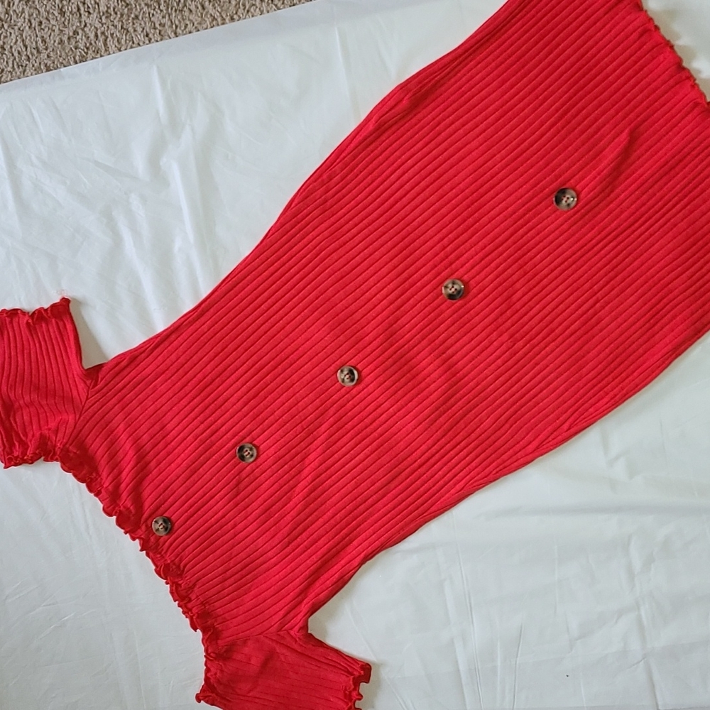 Button front lettuce trim rib knit dress